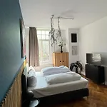 Apartman Lio Design Balkon Netflix *