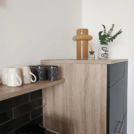 Lio Design Balkon Netflix Apartment