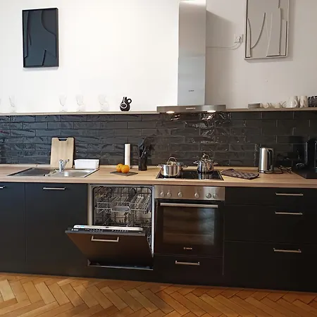 Lio Design Balkon Netflix *