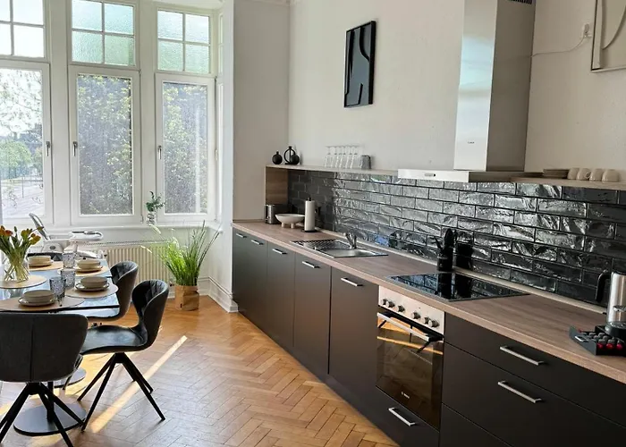 公寓 Lio Design Balkon Netflix 明登